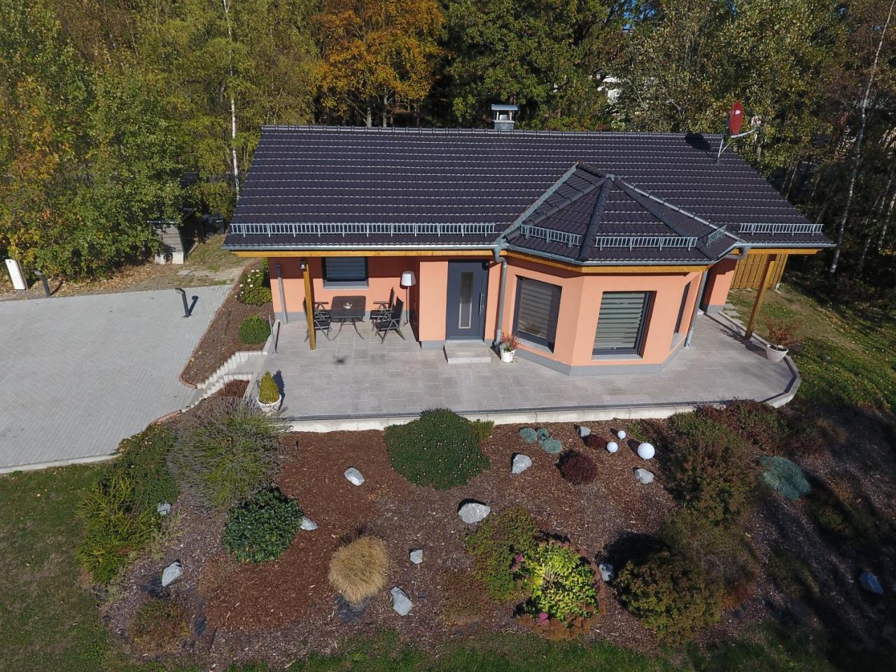 フリードリッヒシュブルン Ferienhaus Am Rambergヴィラ エクステリア 写真